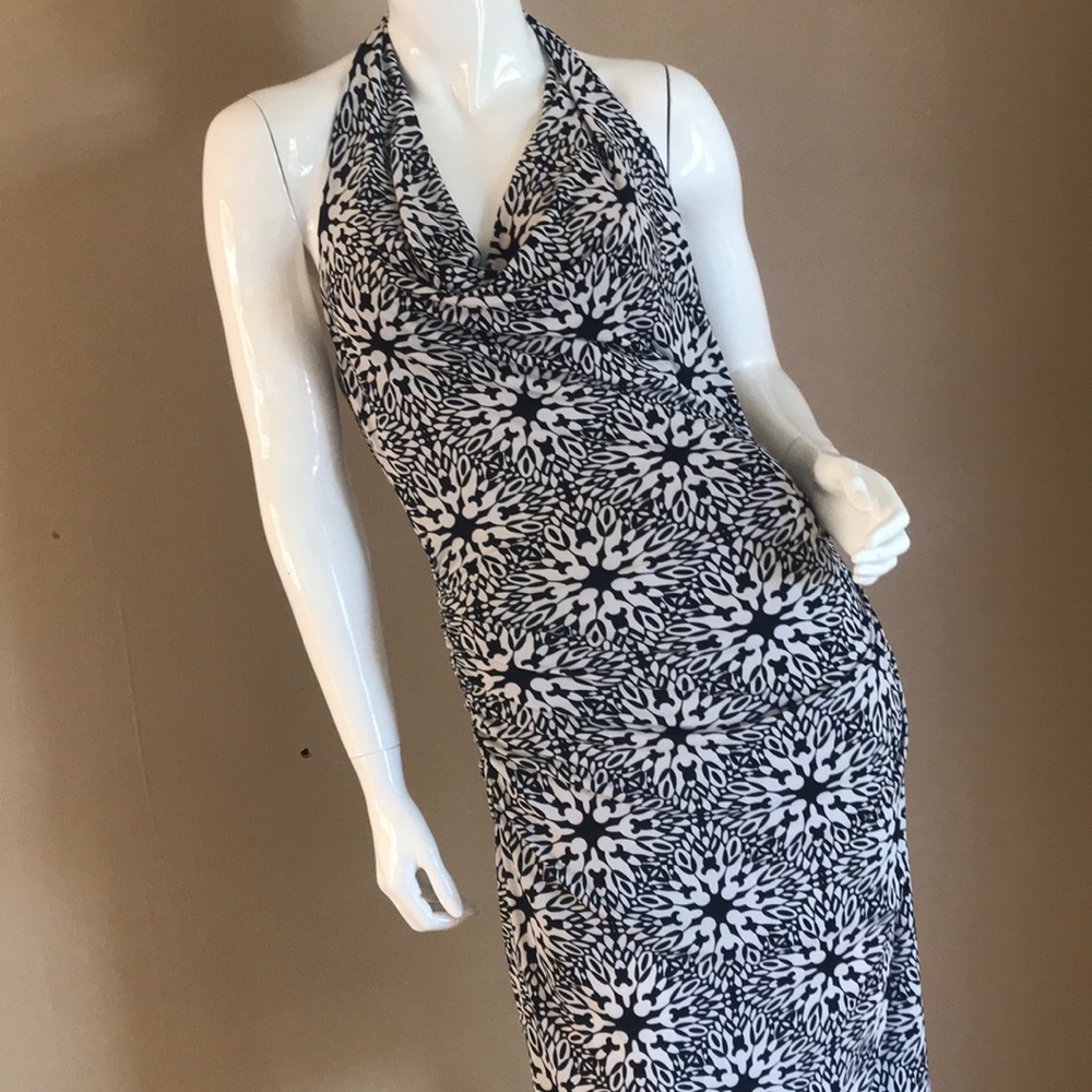 🖤 Nicole Miller Printed Halter Dress